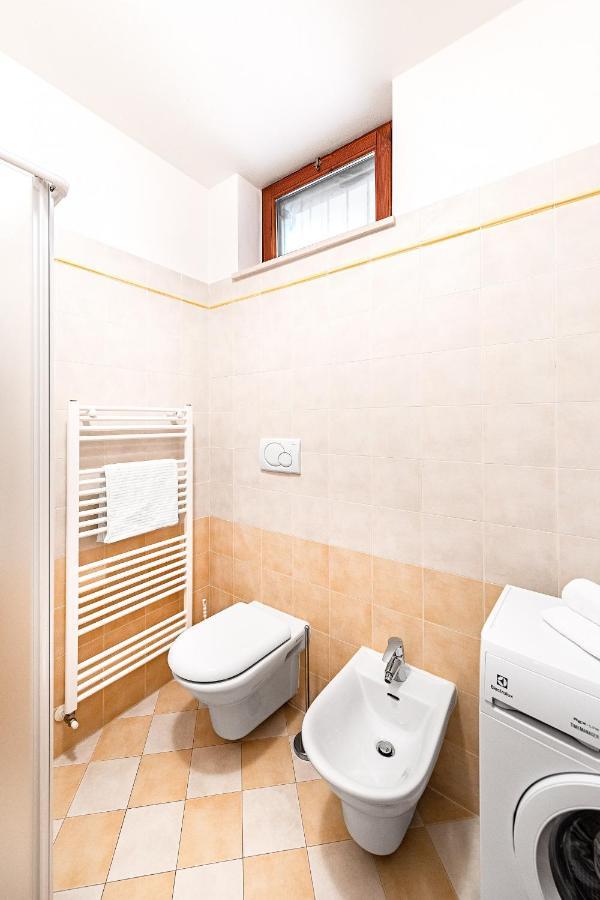 Residence Sole T29 Apartment By Wonderful Italy Sirmione Kültér fotó